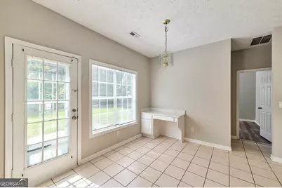 38 Rockport Drive, Riverdale, GA 30274 - Photo 6