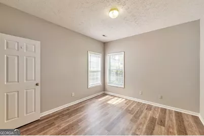 38 Rockport Drive, Riverdale, GA 30274 - Photo 12