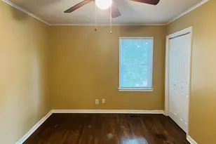 69 4th St, Newnan, GA 30263 - Photo 16