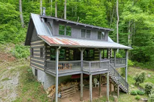 180 Dream Catcher Cove, Hayesville, NC 28904 - Photo 2