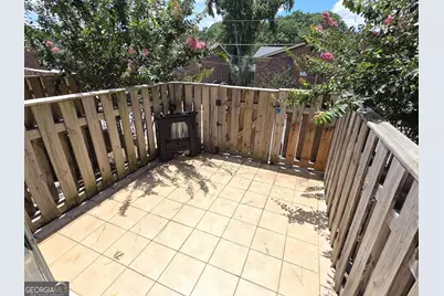 5617 Kingsport Drive NE, Sandy Springs, GA 30342 - Photo 14