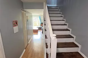 5617 Kingsport Dr NE, Sandy Springs, GA 30342 - Photo 12
