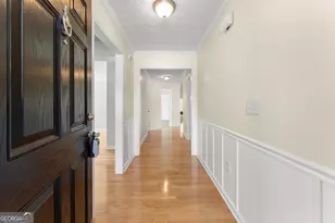316 Lakeview Bend Cir, Jefferson, GA 30549 - Photo 10