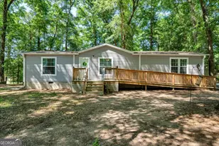 44 Spring Lake Dr, Hawkinsville, GA 31036 - Photo 1