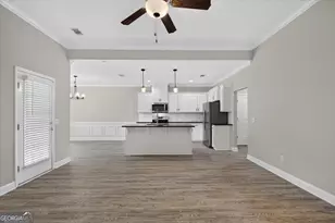 258 Whipple Ave, Hinesville, GA 31313 - Photo 8