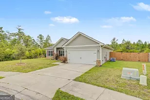 258 Whipple Ave, Hinesville, GA 31313 - Photo 4