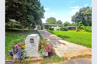 2559 Dale Creek Drive NW, Atlanta, GA 30318 - Photo 1