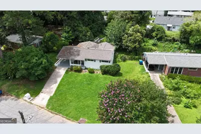 2559 Dale Creek Drive NW, Atlanta, GA 30318 - Photo 38