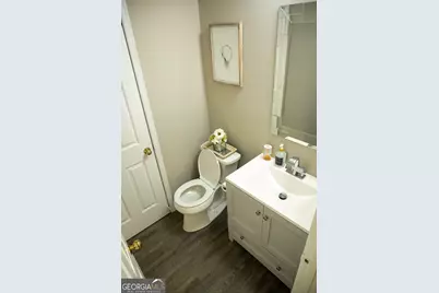 425 E Crossville Road, Roswell, GA 30075 - Photo 14