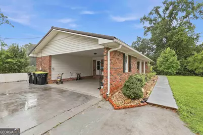 19 Colonial Drive, Newnan, GA 30263 - Photo 6