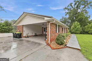 19 Colonial Dr, Newnan, GA 30263 - Photo 6