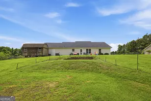 589 Hall Memorial Rd NW, Calhoun, GA 30701 - Photo 22