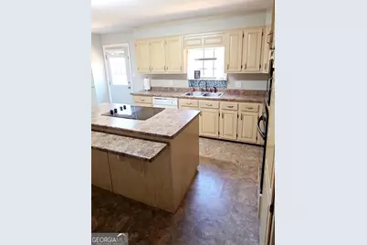 185 Veal Street, Swainsboro, GA 30401 - Photo 10