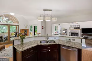 2675 Catawba Dr NW, Kennesaw, GA 30152 - Photo 18