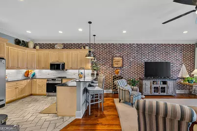 107 Broad Street #C, Darien, GA 31305 - Photo 22