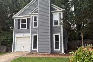 1297 Old Countryside Cir, Stone Mountain, GA 30083 - Photo 2