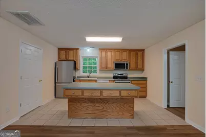 142 Mountain View Road, Lavonia, GA 30553 - Photo 16