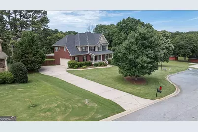 136 Dunedin Drive, Bethlehem, GA 30620 - Photo 2