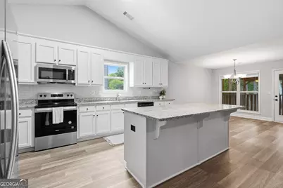 139 Goldshore Way, Statham, GA 30666 - Photo 8