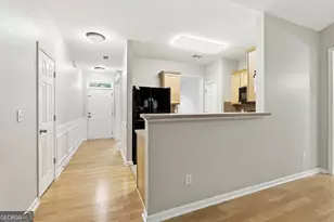 7373 Gossamer St, Union City, GA 30291 - Photo 12