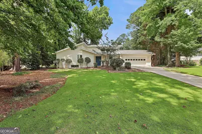 203 Doe Run, Peachtree City, GA 30269 - Photo 2
