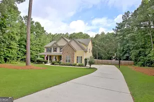 179 Timbercreek Estates Dr, Sharpsburg, GA 30277 - Photo 2