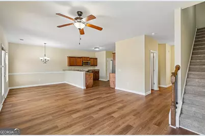 103 Highland Pointe Circle E, Dawsonville, GA 30534 - Photo 4