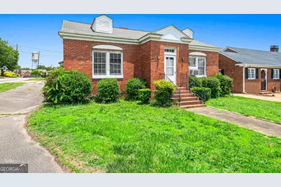 529 E Howell Street, Hartwell, GA 30643 - Photo 2