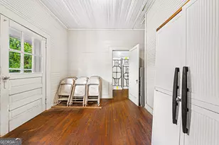 529 E Howell St, Hartwell, GA 30643 - Photo 10