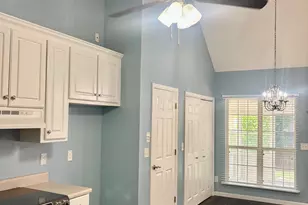 207 Pebblebrook E, Warner Robins, GA 31088 - Photo 8
