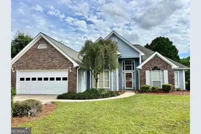 207 Pebblebrook E, Warner Robins, GA 31088 - Photo 1