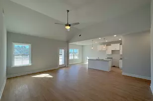 204 Aunt Bee Blvd, Statesboro, GA 30458 - Photo 2