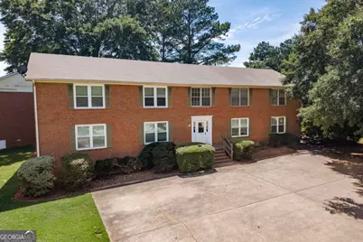 114 Barrington Drive #4, Athens, GA 30605 - Photo 1