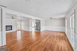 599 Honey Creek Rd SE, Conyers, GA 30094 - Photo 8