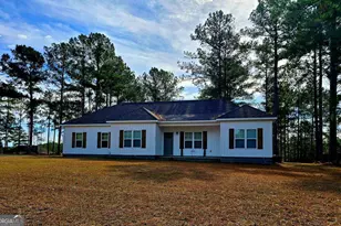 153 Clare, Fitzgerald, GA 31750 - Photo 1