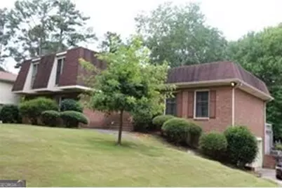 2711 Kenwood Drive, Duluth, GA 30096 - Photo 1