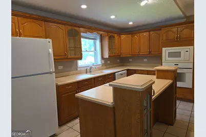 515 Ivey Pope, Tallapoosa, GA 30176 - Photo 6