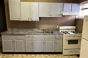 94 Vine St NW, Atlanta, GA 30314 - Photo 2