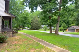 1985 Lullwater Cir, Jonesboro, GA 30236 - Photo 6