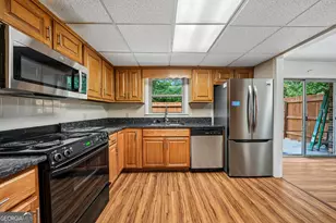 714 Longleaf Dr, Lawrenceville, GA 30046 - Photo 8