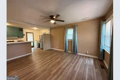 121 Almar Street, Tignall, GA 30668 - Photo 2