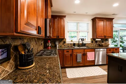 704 Sienna Valley Drive, Braselton, GA 30517 - Photo 18