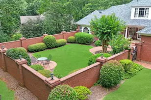 103 Woodchase Dr, Lagrange, GA 30240 - Photo 2