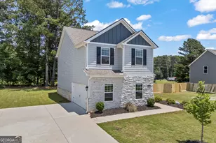 558 Meadows Farm Dr, Monroe, GA 30655 - Photo 2