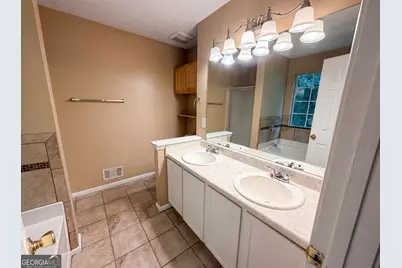 2195 Clayton Ridge, Lithonia, GA 30058 - Photo 16