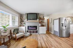 2200 Lakeview Rd, Byron, GA 31008 - Photo 4