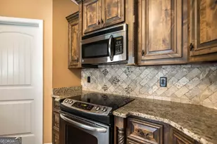 203 Norfolk Cir, Warner Robins, GA 31088 - Photo 8