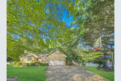450 Loneoak Drive, Senoia, GA 30276 - Photo 2