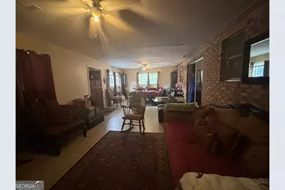 314 Durrence St, Glennville, GA 30427 - Photo 6
