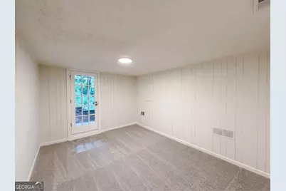 6486 Lynndale Lane, Morrow, GA 30260 - Photo 20